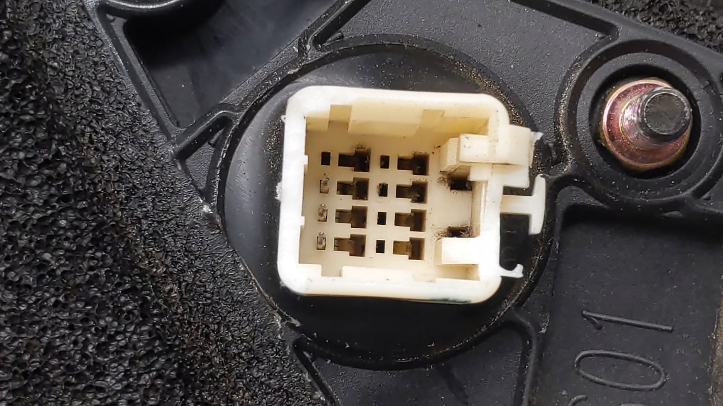 2000 Honda Civic Side Mirror Replacement Passenger Right View Door Mirror Fits OEM Used Auto Parts - Oemusedautoparts1.com