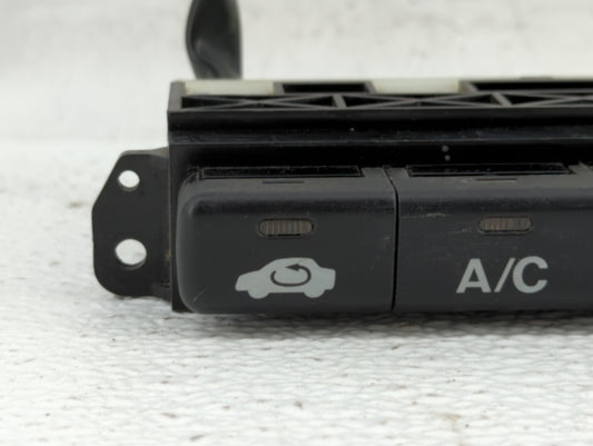 1999-2000 Honda Civic Climate Control Module Temperature AC/Heater Replacement P/N:52411 Fits Fits 1999 2000 OEM Used Auto Parts