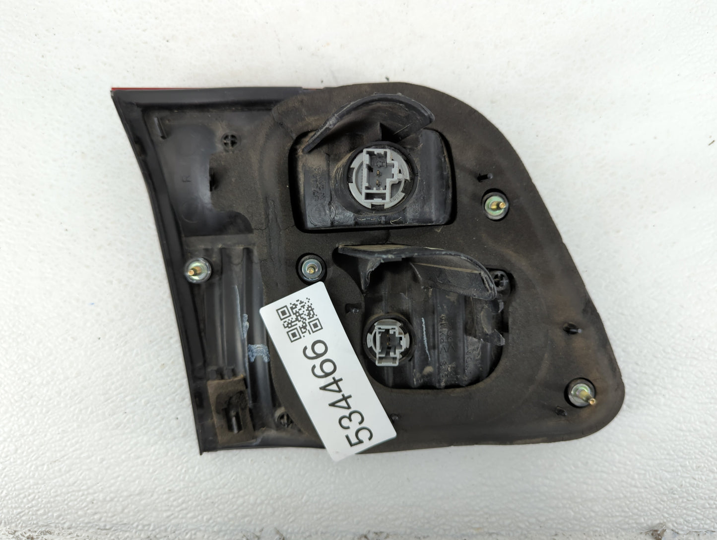 1999-2000 Honda Civic Tail Light Assembly Passenger Right OEM Fits Fits 1999 2000 OEM Used Auto Parts - Oemusedautoparts1.co