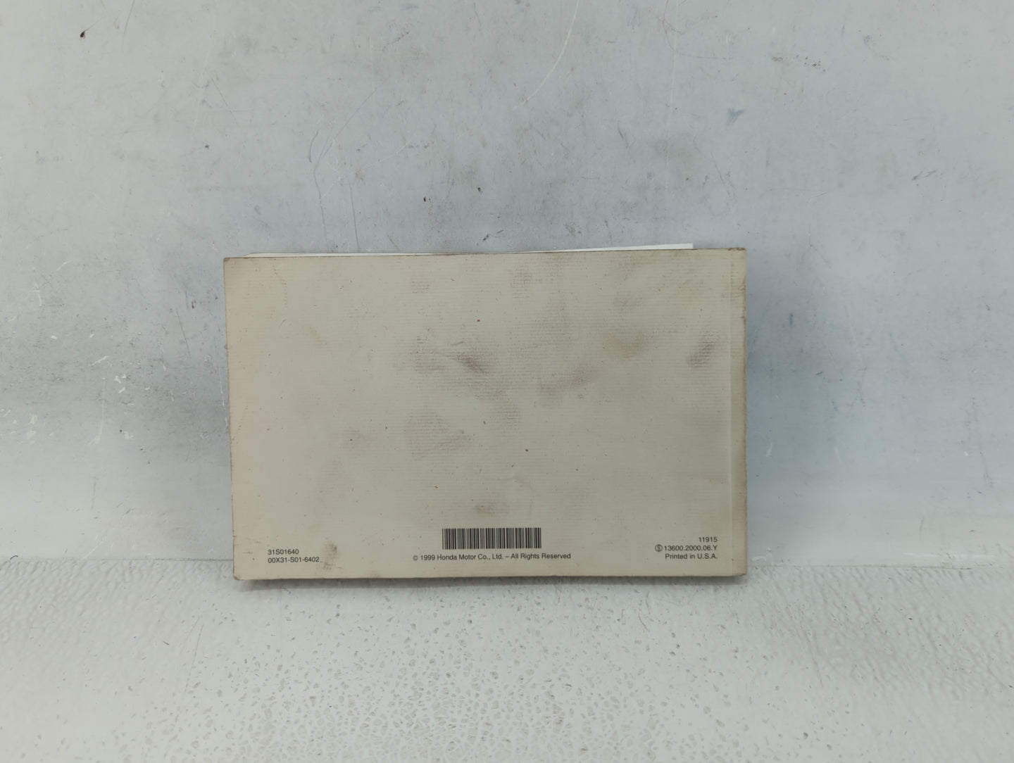 2000 Honda Civic Owners Manual Book Guide P/N:00X31-S01-6402 31S01640 OEM Used Auto Parts - Oemusedautoparts1.com