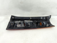 1997-2001 Honda Cr-V Tail Light Assembly Driver Left OEM P/N:043-2200 Fits Fits 1997 1998 1999 2000 2001 OEM Used Auto Parts