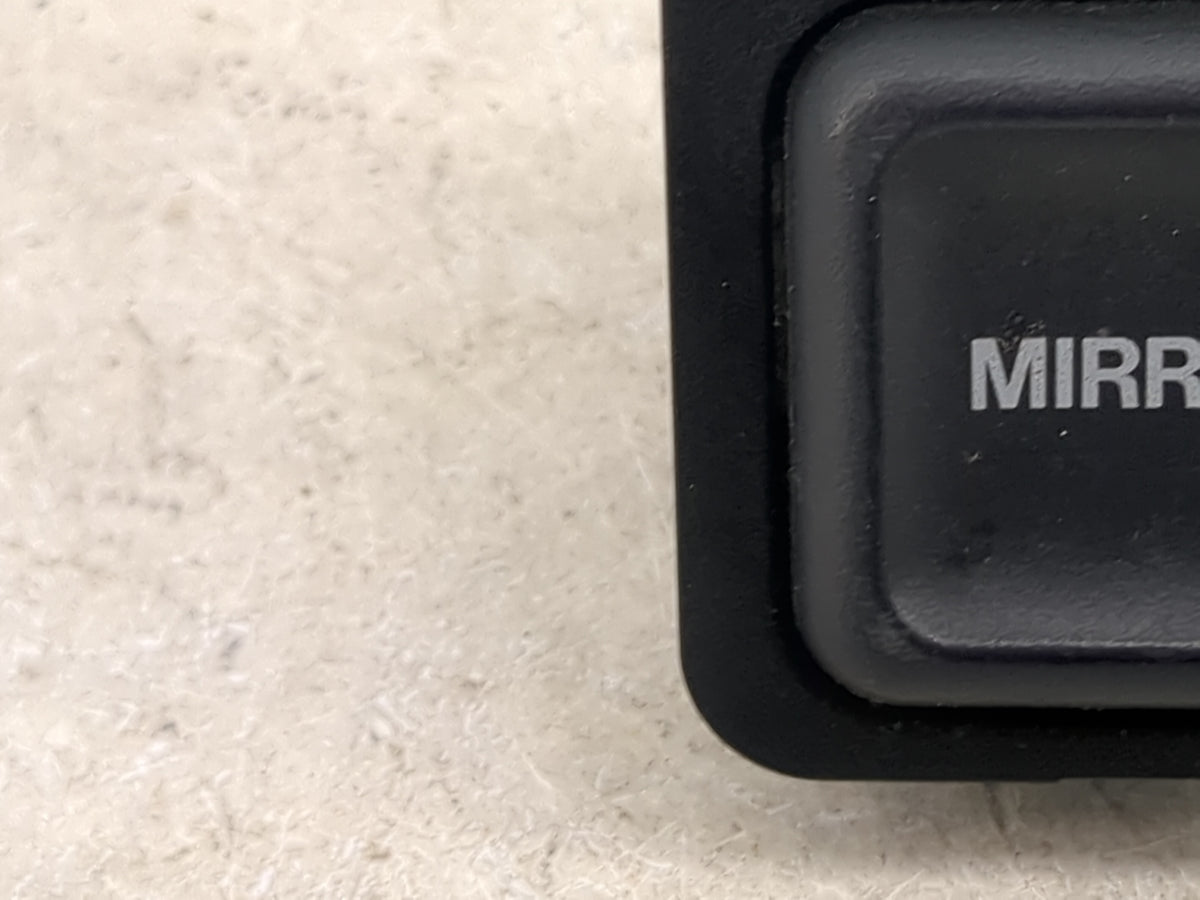 1999-2004 Honda Odyssey Passenger Right Power Window Switch - Oemusedautoparts1.com