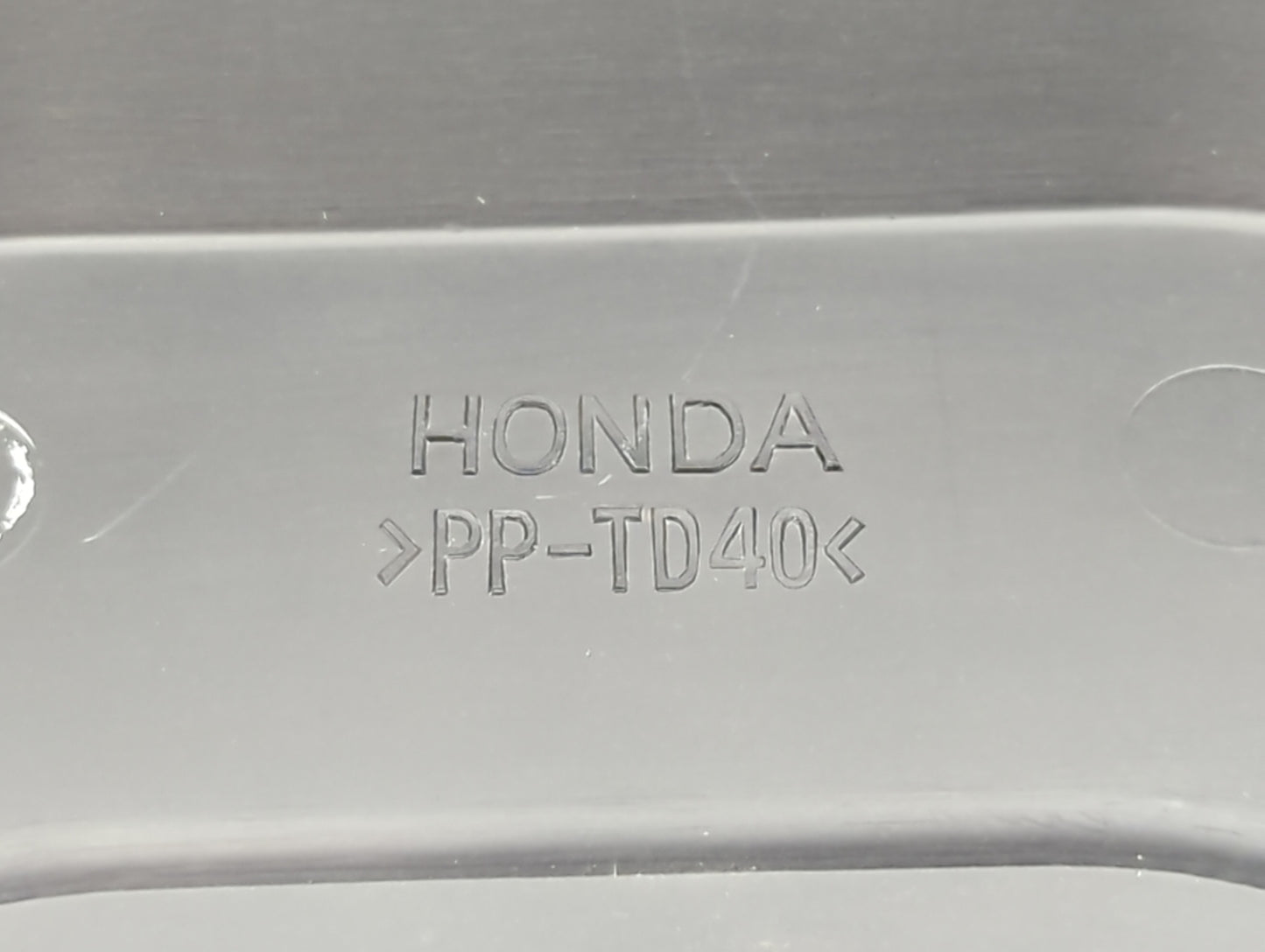 2000 Honda Odyssey Engine Cover - Oemusedautoparts1.com