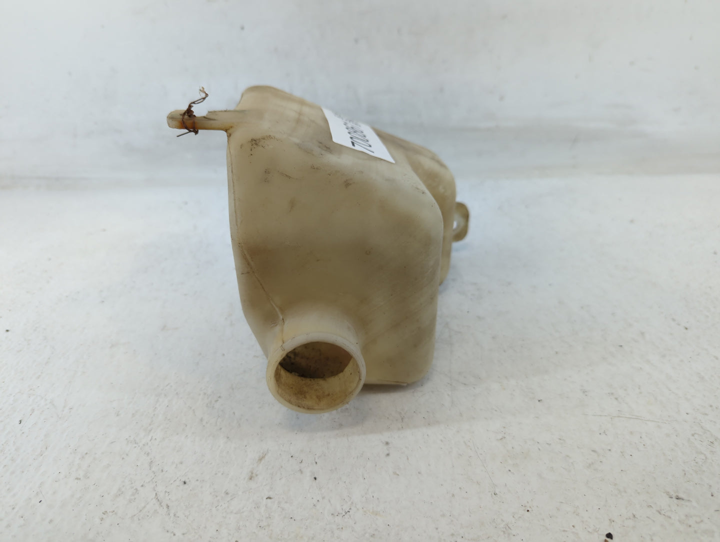 1998-2002 Honda Passport Radiator Coolant Overflow Expansion Tank Bottle - Oemusedautoparts1.com