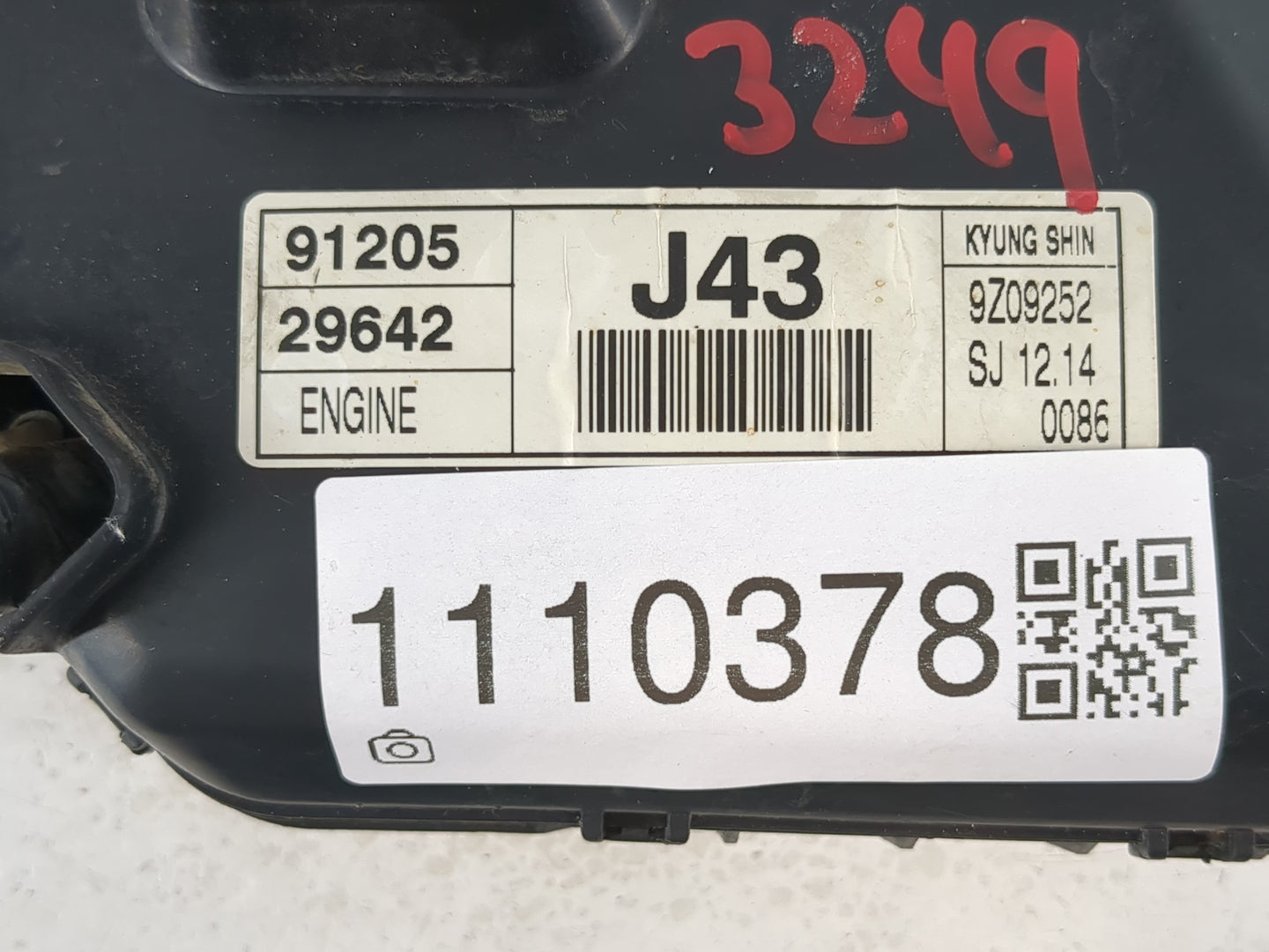 2000 Hyundai Elantra Fusebox Fuse Box Panel Relay Module P/N:91205 29642 Fits OEM Used Auto Parts - Oemusedautoparts1.com