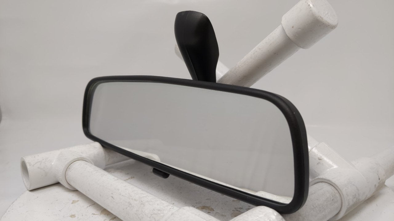 2000 Hyundai Elantra Interior Rear View Mirror Replacement OEM Fits OEM Used Auto Parts - Oemusedautoparts1.com