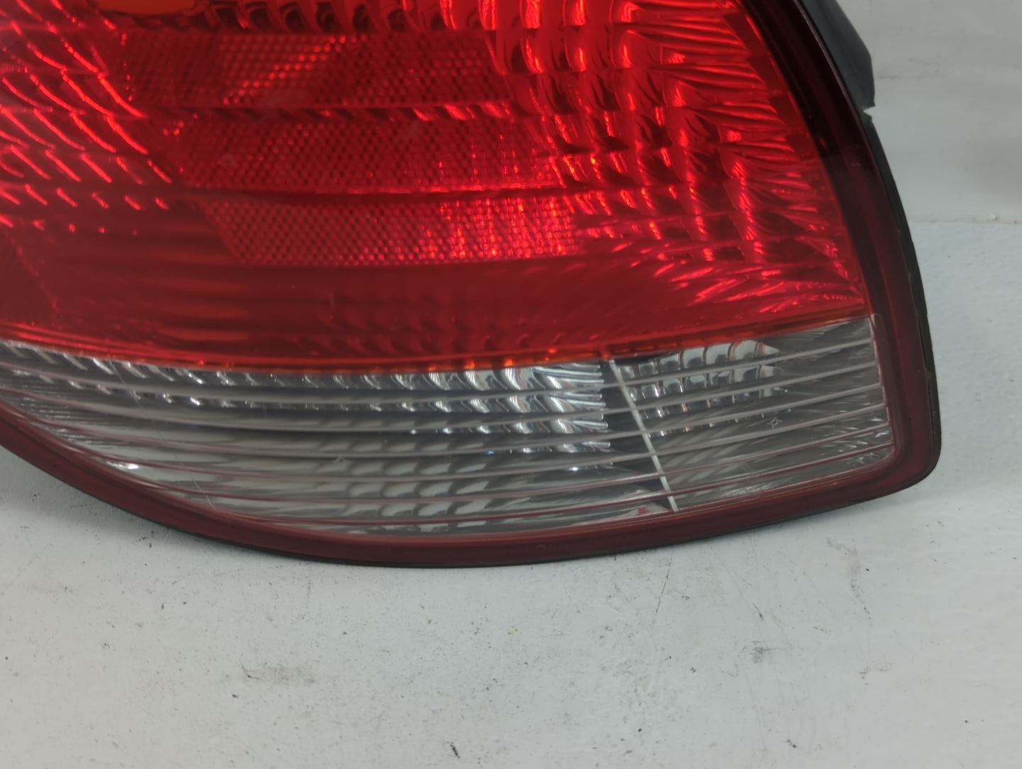 2000-2001 Hyundai Tiburon Tail Light Assembly Driver Left OEM Fits Fits 2000 2001 OEM Used Auto Parts - Oemusedautoparts1.co
