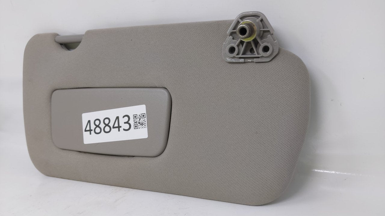 2000 Infiniti I35 Sun Visor Shade Replacement Passenger Right Mirror Fits OEM Used Auto Parts - Oemusedautoparts1.com