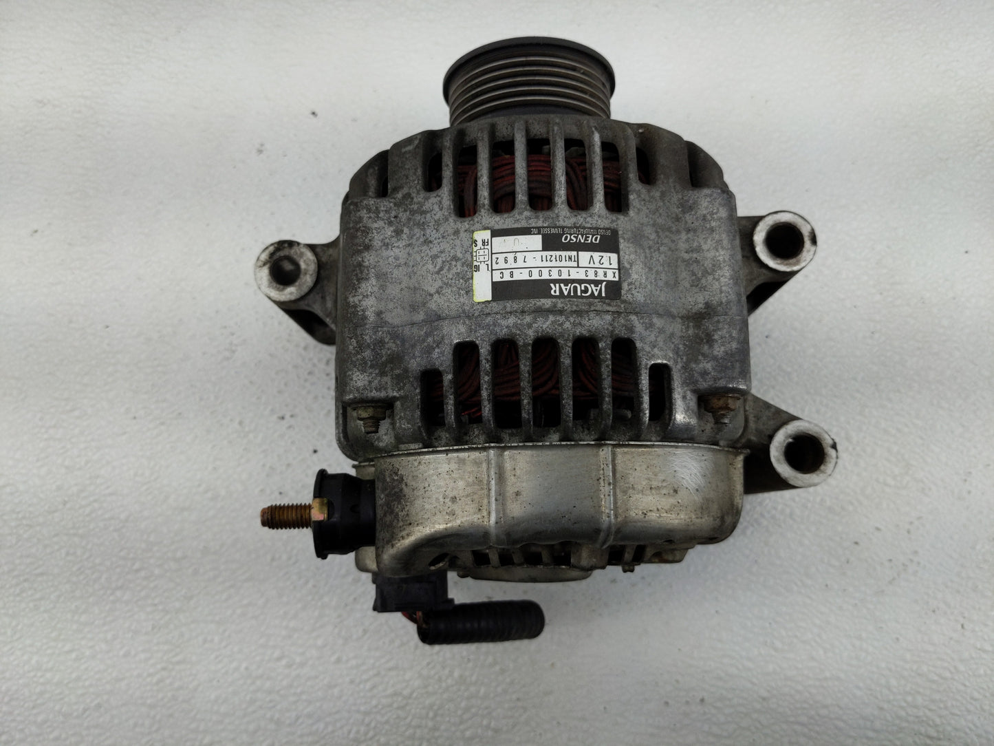 2000-2003 Jaguar S-Type Alternator Replacement Generator Charging Assembly Engine OEM P/N:XR83-10300-BC TN101211-7892 Fits O