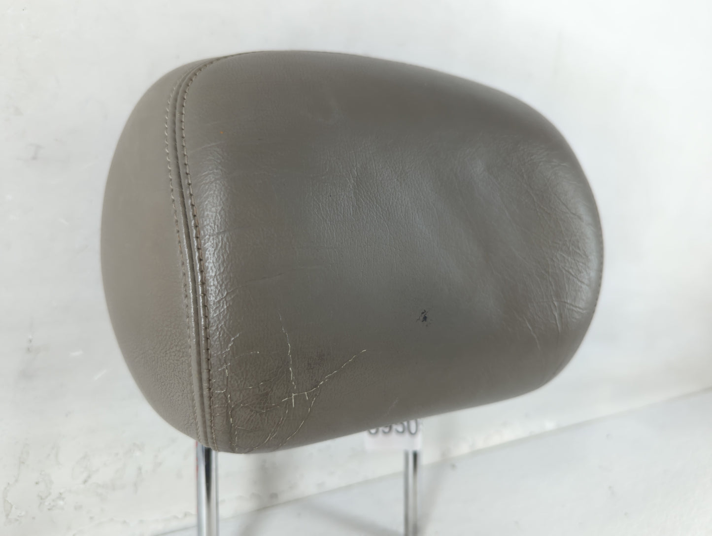2000-2002 Jaguar S-Type Headrest Head Rest Front Driver Passenger Seat Fits Fits 2000 2001 2002 OEM Used Auto Parts - Oemuse