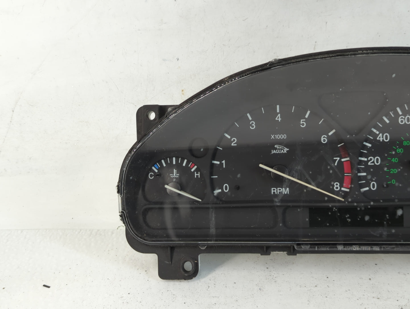 2000-2001 Jaguar S-Type Instrument Cluster Speedometer Gauges P/N:XR8F-10849-BK Fits Fits 2000 2001 OEM Used Auto Parts - Oe
