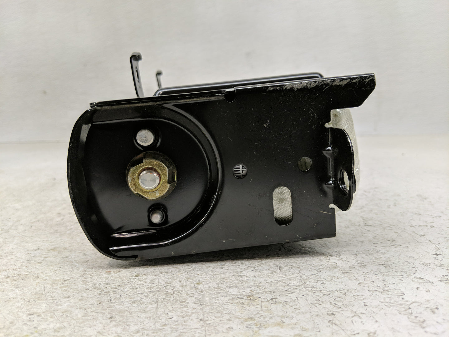 1998-2000 Jaguar Xk8 Air Bag Passenger Right Dashboard OEM P/N:HJB 9670 AA Fits Fits 1998 1999 2000 OEM Used Auto Parts - Oe