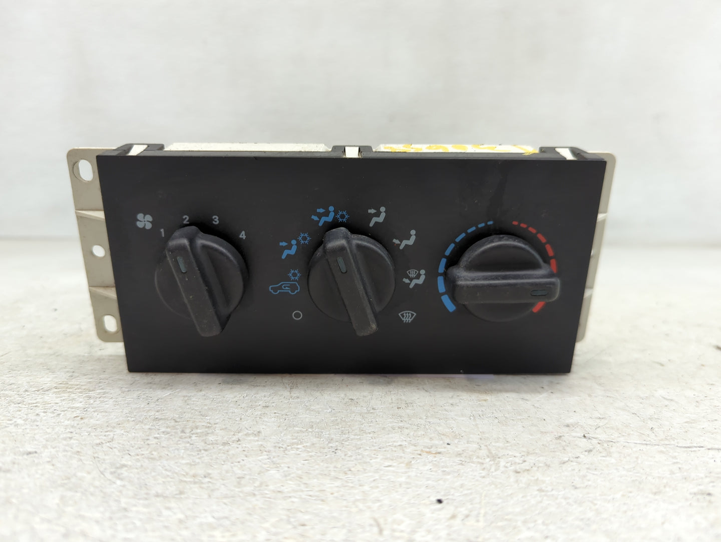 1999-2001 Jeep Cherokee Climate Control Module Temperature AC/Heater Replacement P/N:55036655D Fits Fits 1999 2000 2001 OEM 