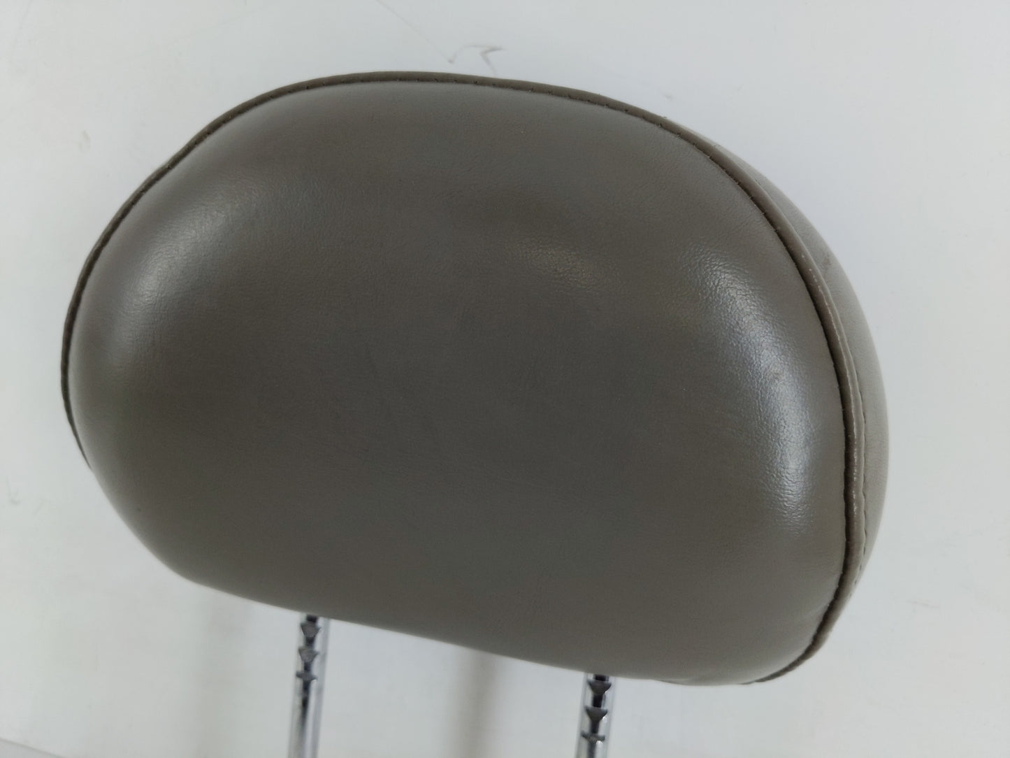 2000-2002 Jeep Grand Cherokee Headrest Head Rest Front Driver Passenger Seat Fits Fits 2000 2001 2002 OEM Used Auto Parts - 