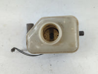 2000-2000 Kia Spectra Brake Master Cylinder - Oemusedautoparts1.com