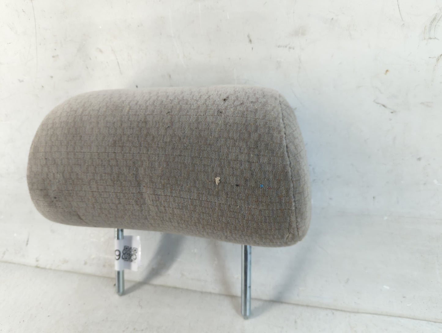 2000-2004 Kia Spectra Headrest Head Rest Rear Seat Fits Fits 2000 2001 2002 2003 2004 OEM Used Auto Parts - Oemusedautoparts