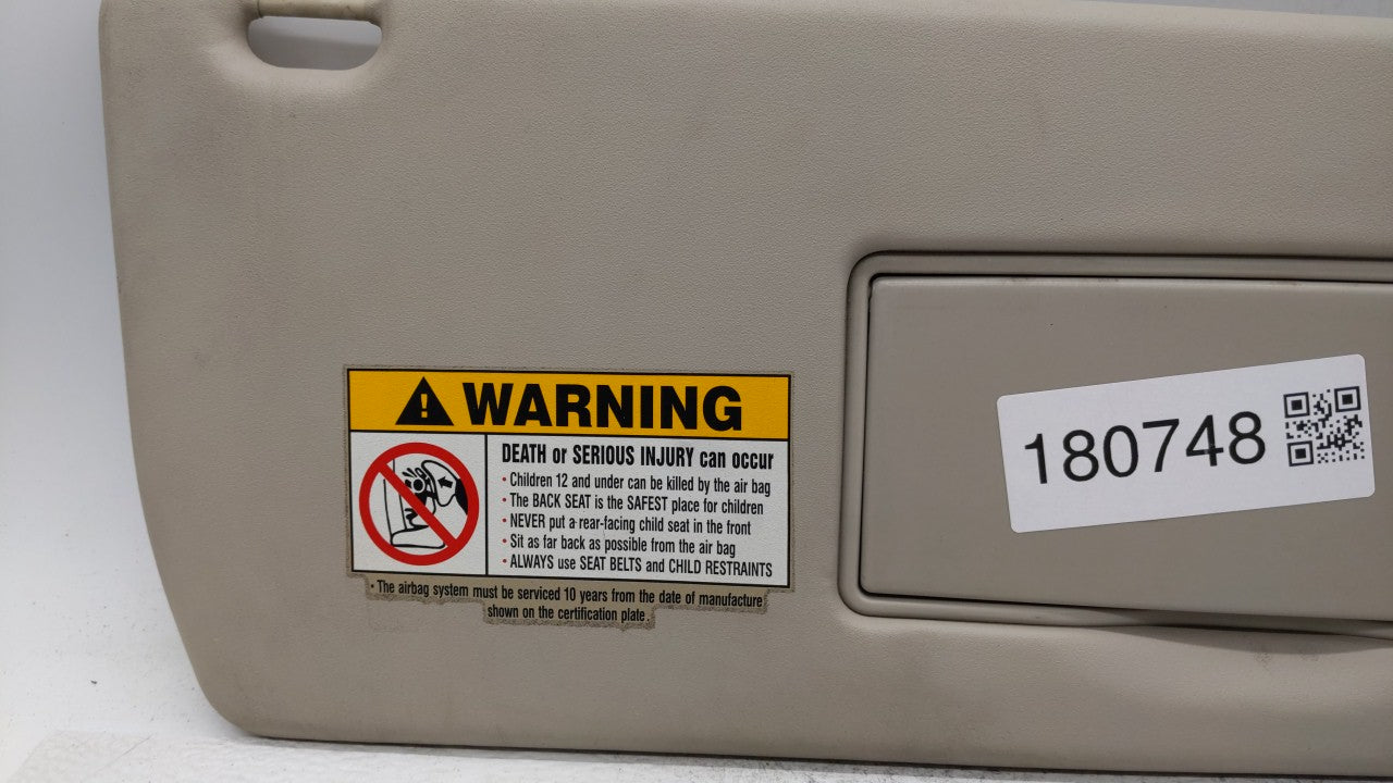 2000 Land Rover Land Rover Sun Visor Shade Replacement Passenger Right Mirror Fits OEM Used Auto Parts - Oemusedautoparts1.c