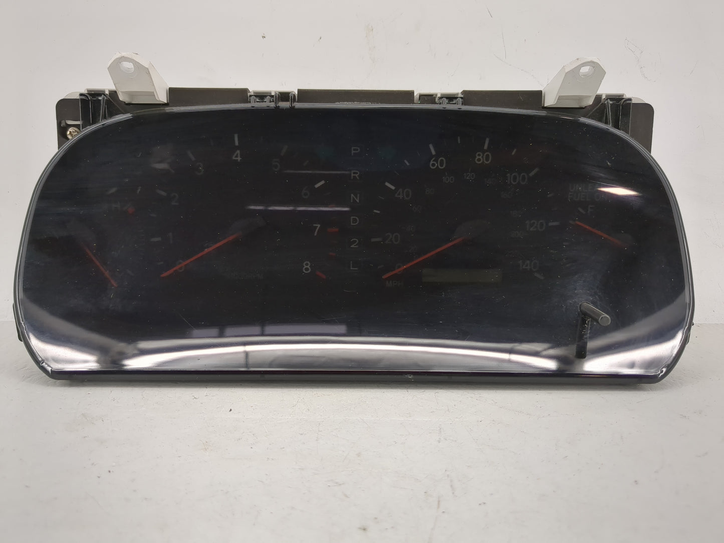 2000-2001 Lexus Es300 Instrument Cluster Speedometer Gauges P/N:83800-33341-B Fits Fits 2000 2001 OEM Used Auto Parts - Oemu