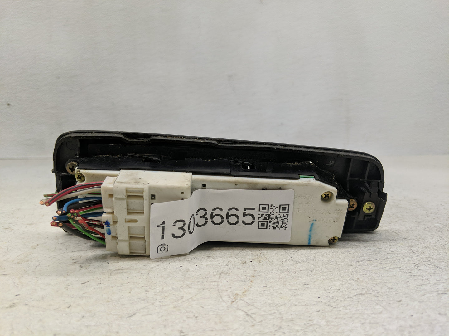 1999-2001 Lexus Es300 Master Power Window Switch Replacement Driver Side Left Fits Fits 1999 2000 2001 OEM Used Auto Parts -