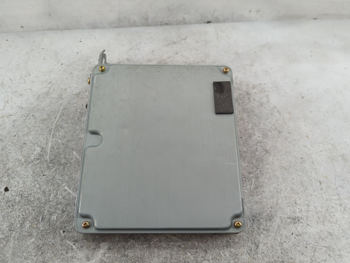 2000 Lexus Es300 PCM Engine Control Computer ECU ECM PCU OEM P/N:89661-0W120 1752003851W, 175200-3851 Fits OEM Used Auto Par