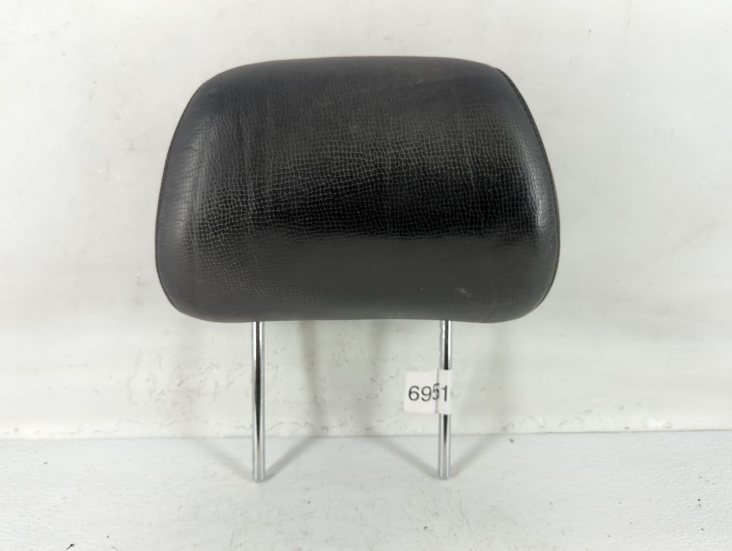 2000 Lexus Es300 Headrest Head Rest Rear Seat Fits OEM Used Auto Parts - Oemusedautoparts1.com