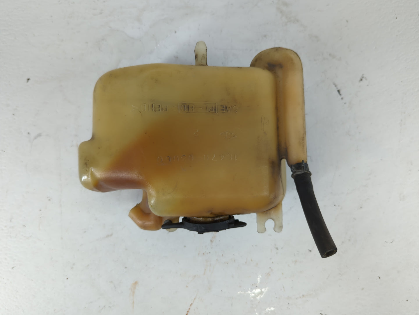 1997-2001 Lexus Es300 Radiator Coolant Overflow Expansion Tank Bottle 695110 - Oemusedautoparts1.com