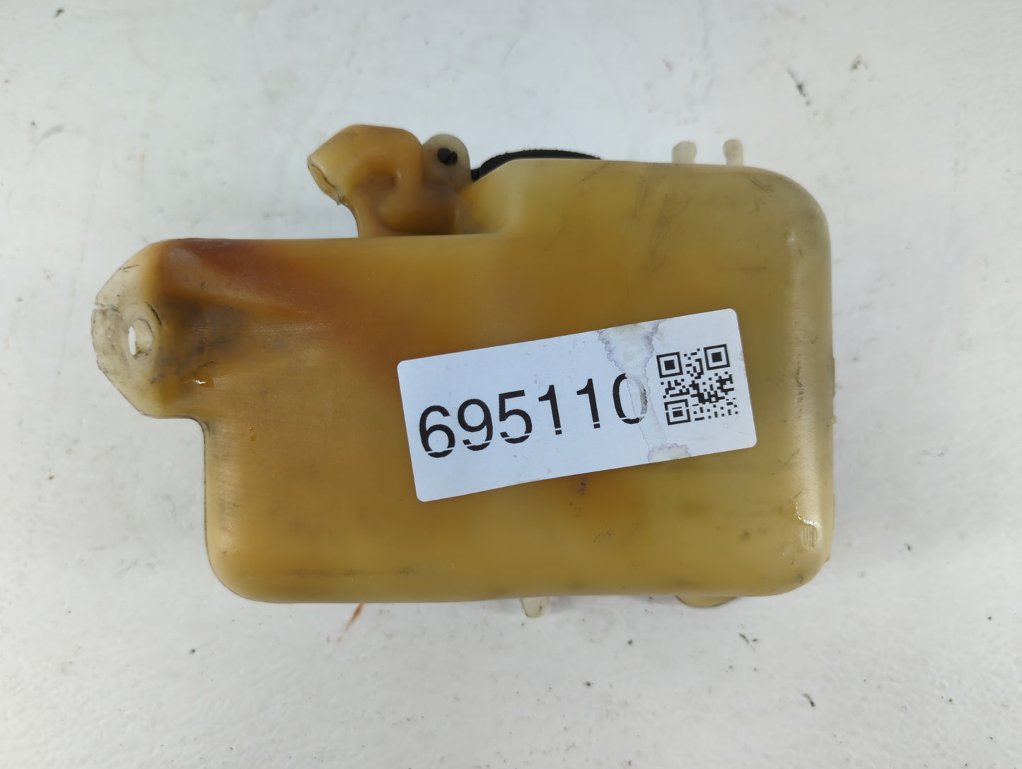 1997-2001 Lexus Es300 Radiator Coolant Overflow Expansion Tank Bottle 695110 - Oemusedautoparts1.com