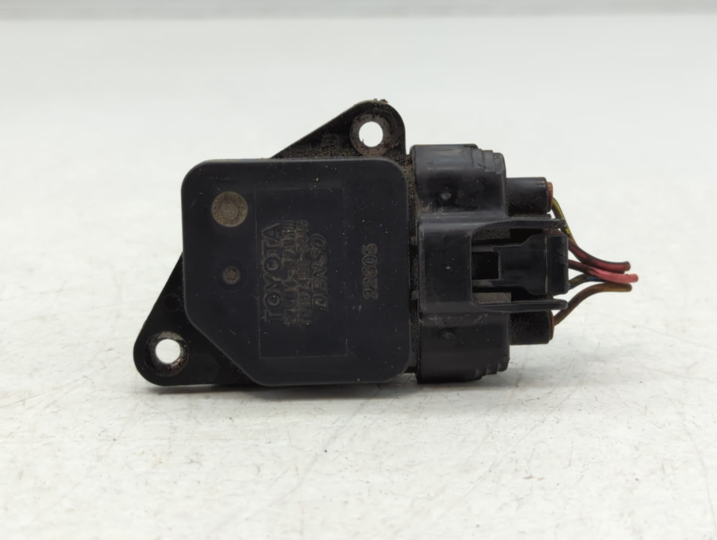 1999-2001 Lexus Es300 Mass Air Flow Meter Maf - Oemusedautoparts1.com