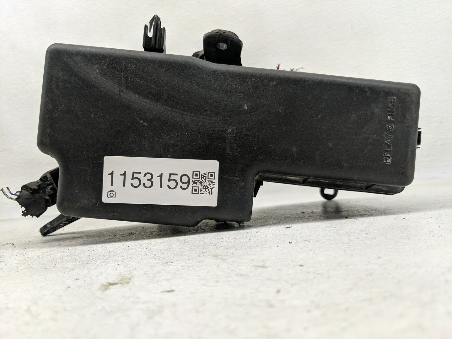 1998-2001 Lexus Gs300 Fusebox Fuse Box Panel Relay Module P/N:3137>PP-T10<XA1 Fits Fits 1998 1999 2000 2001 OEM Used Auto Pa