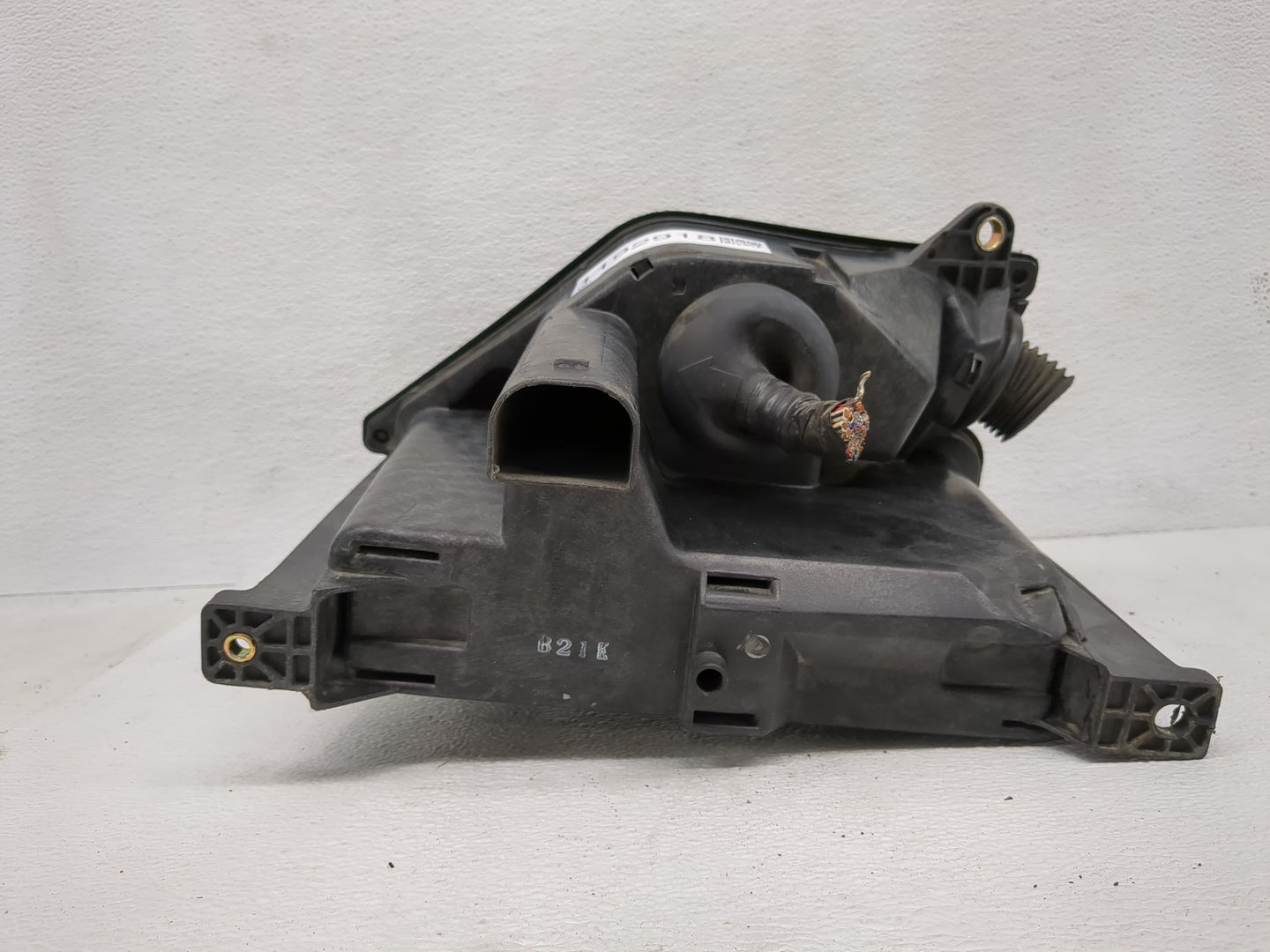 2000 Lexus Is300 Fusebox Fuse Box Panel Relay Module P/N:8270330010 Fits OEM Used Auto Parts - Oemusedautoparts1.com