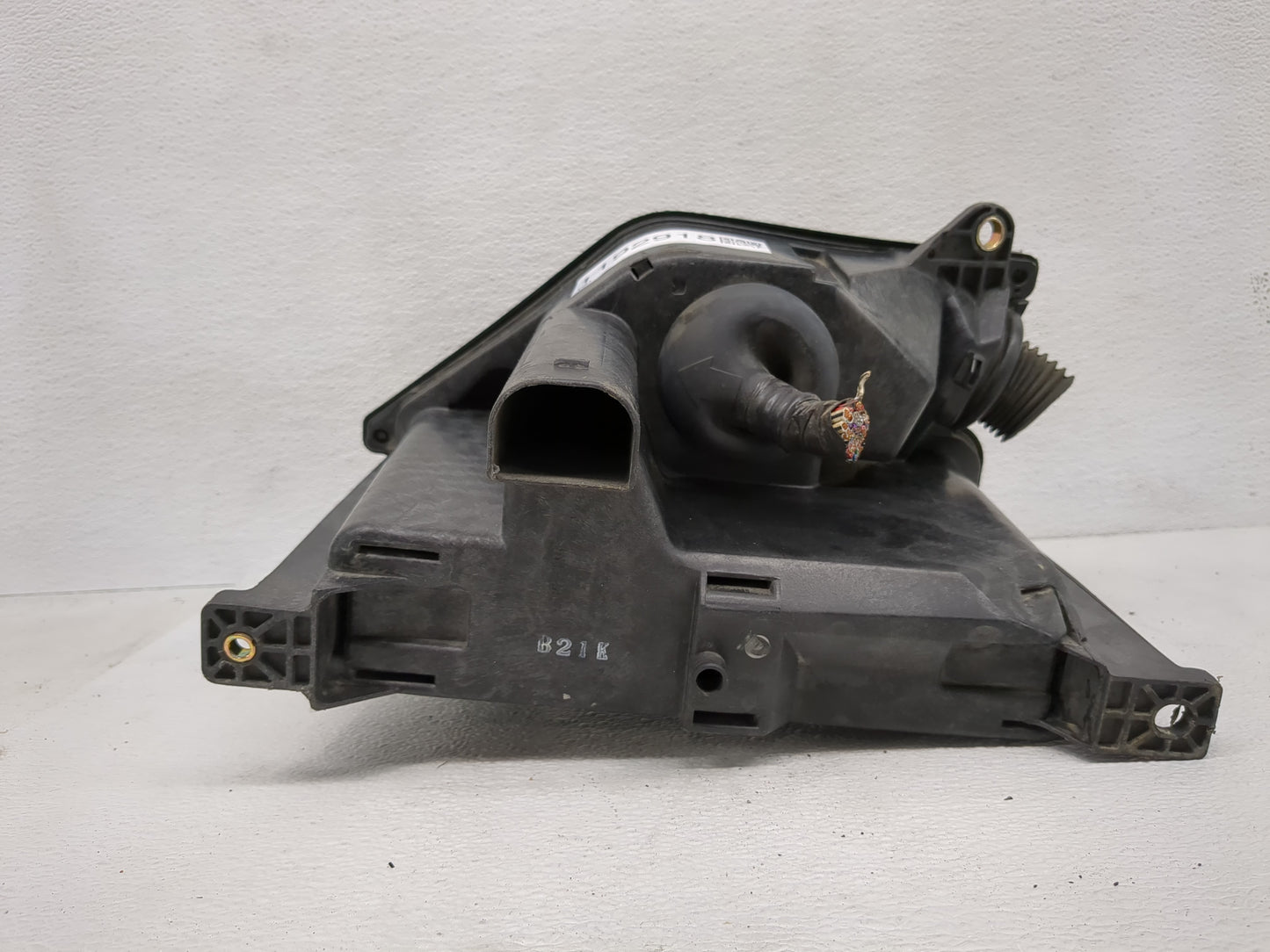 2000 Lexus Is300 Fusebox Fuse Box Panel Relay Module P/N:8270330010 Fits OEM Used Auto Parts - Oemusedautoparts1.com