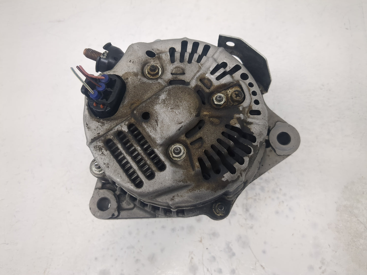 1998-2000 Lexus Ls400 Alternator Replacement Generator Charging Assembly Engine OEM P/N:213-9485 22297 273 Fits OEM Used Aut