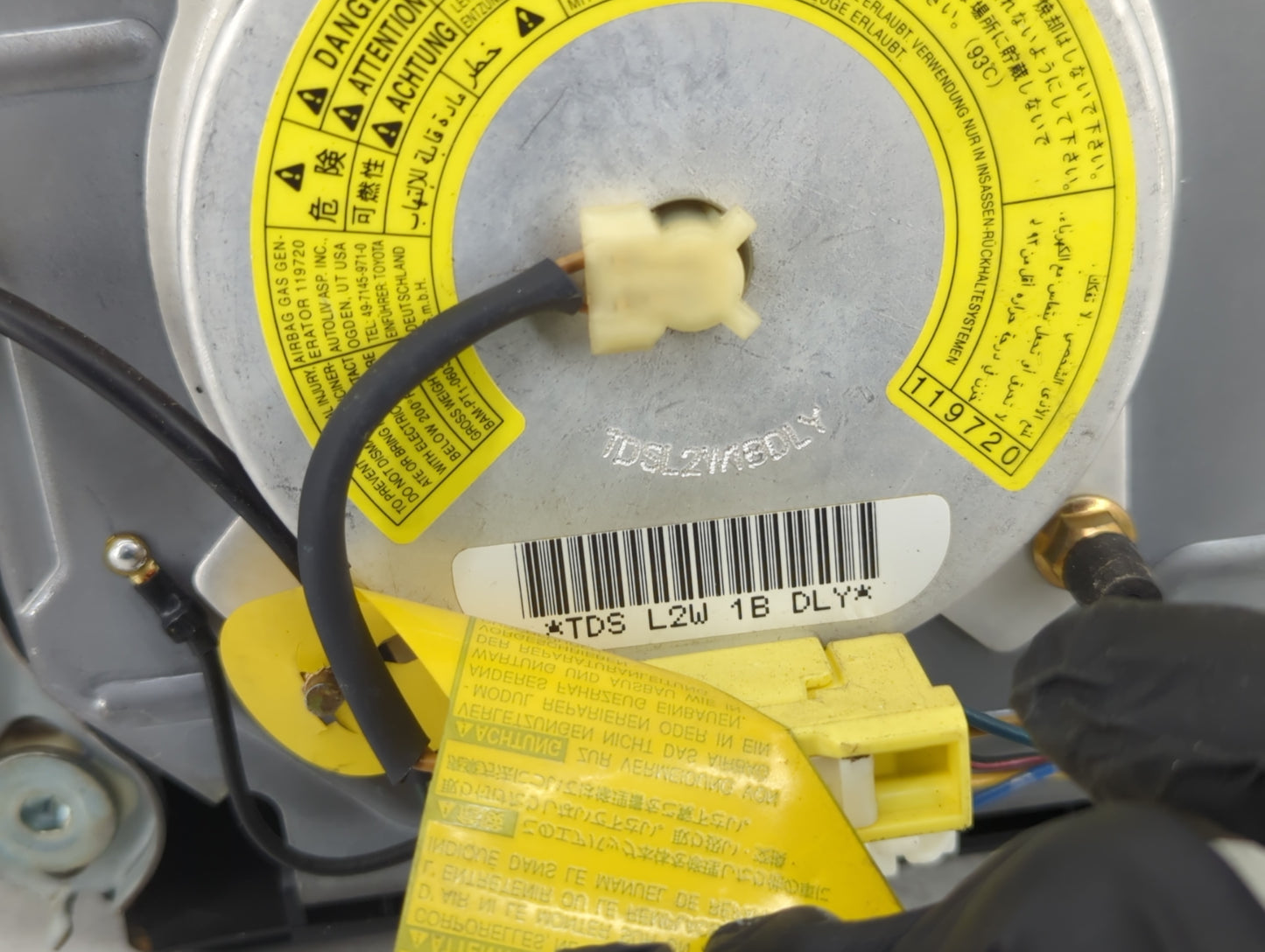 1998-2000 Lexus Ls400 Air Bag Driver Left Steering Wheel Mounted Fits Fits 1998 1999 2000 OEM Used Auto Parts - Oemusedautop