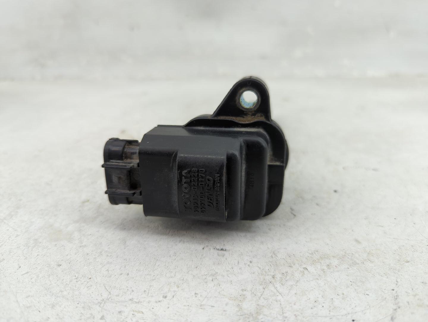 1998-2000 Lexus Ls400 Ignition Coil Igniter Pack - Oemusedautoparts1.com