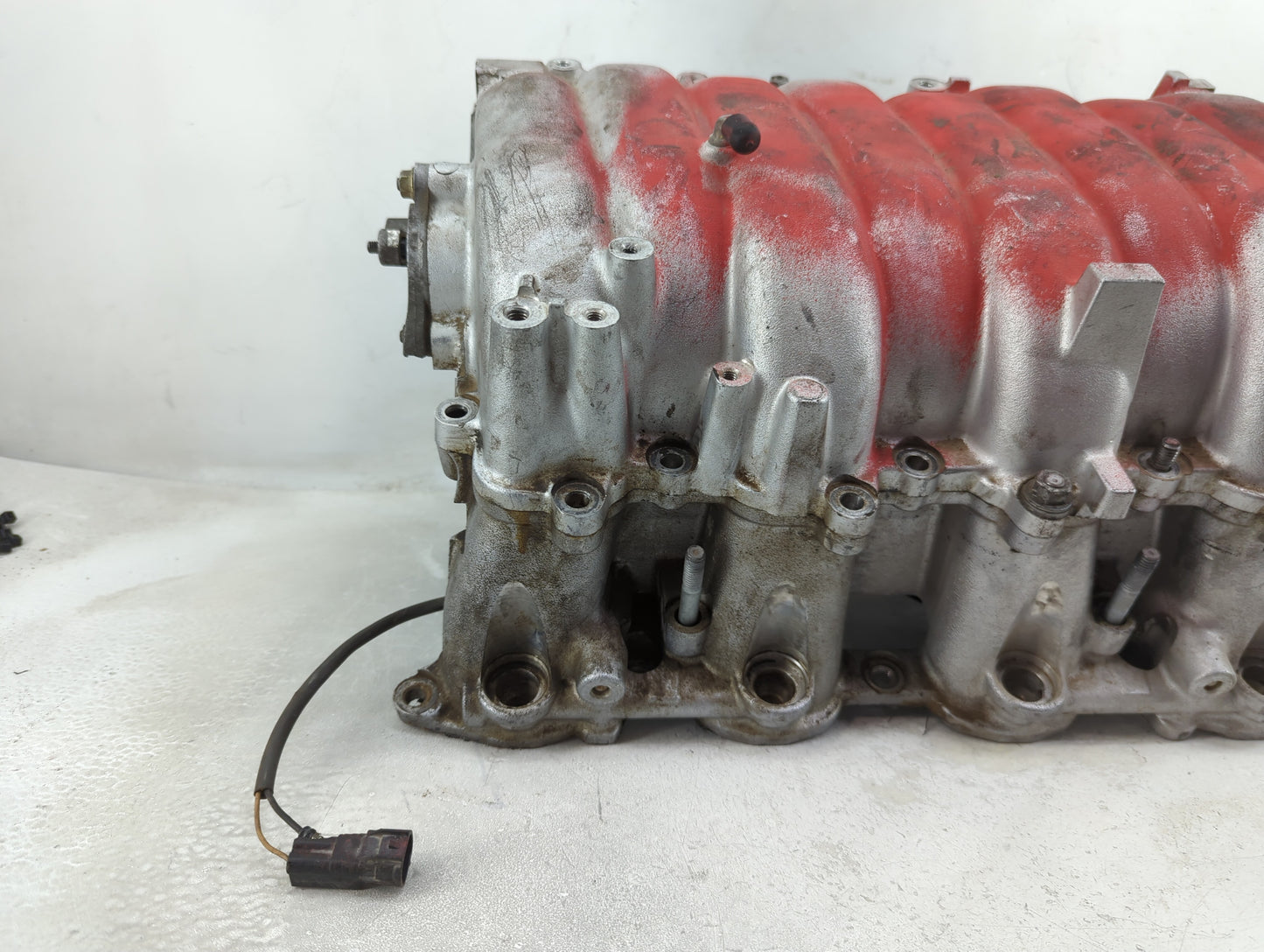 1998-2000 Lexus Ls400 Air Intake Manifold P/N:25719-50010 Fits OEM Used Auto Parts - Oemusedautoparts1.com
