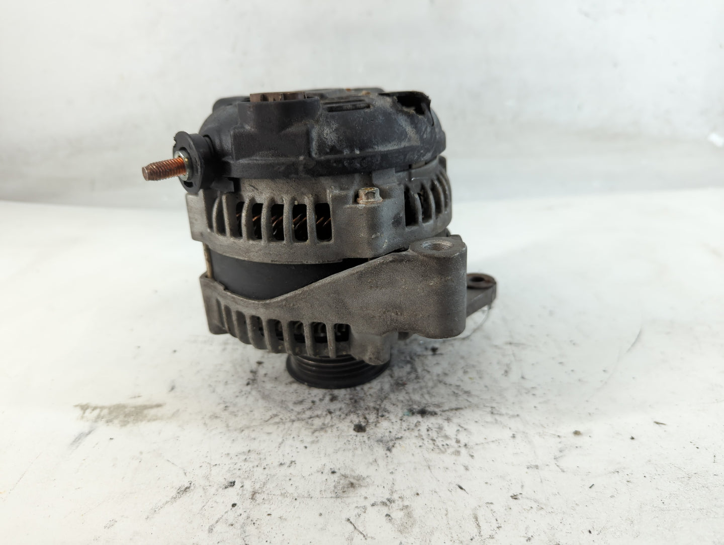 1998-2000 Lexus Ls400 Alternator Replacement Generator Charging Assembly Engine OEM P/N:213-9485 22297 273 Fits OEM Used Aut