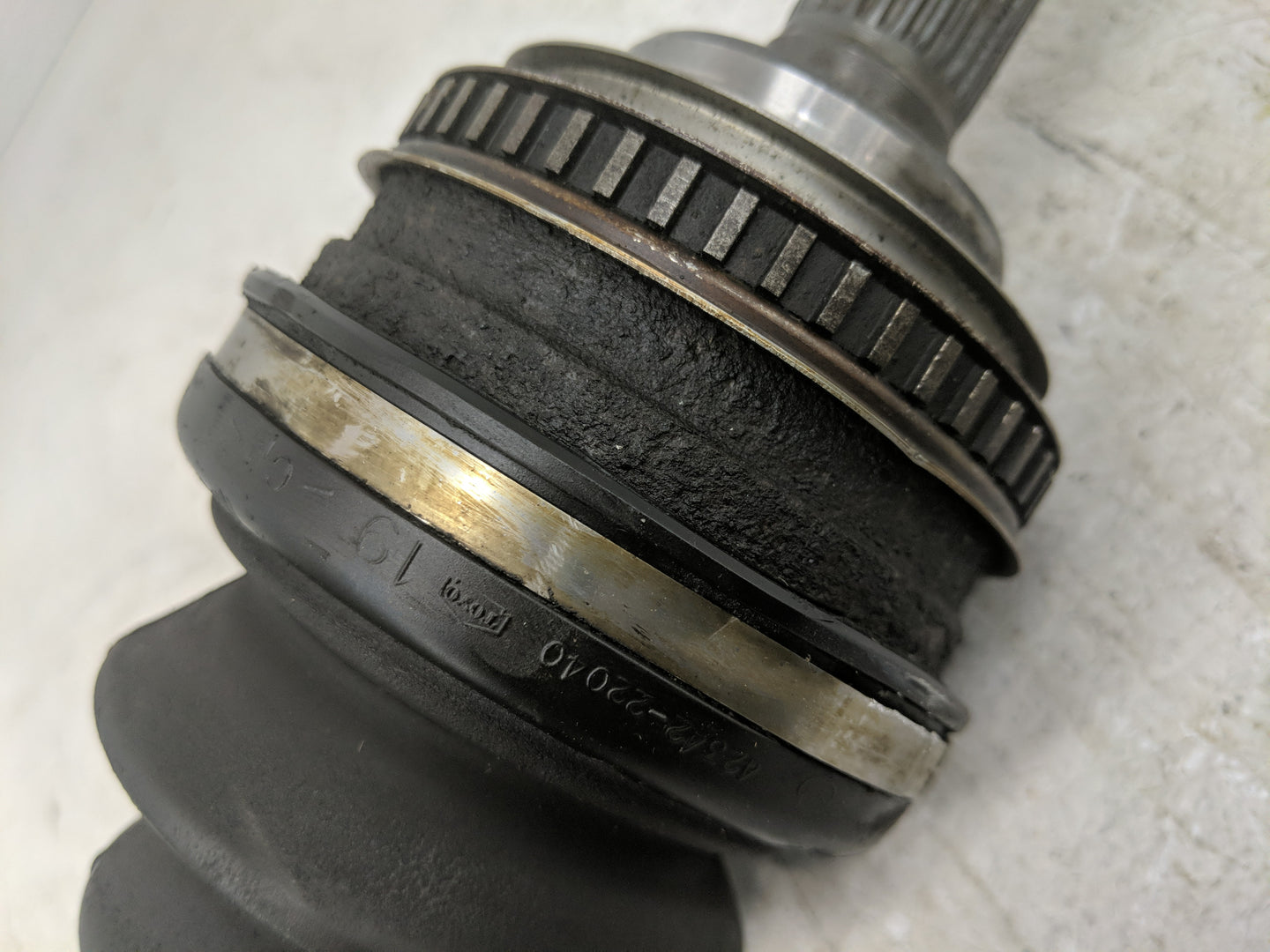 1999-2000 Lexus Rx300 Axle Shaft Front Driver Cv C/v - Oemusedautoparts1.com