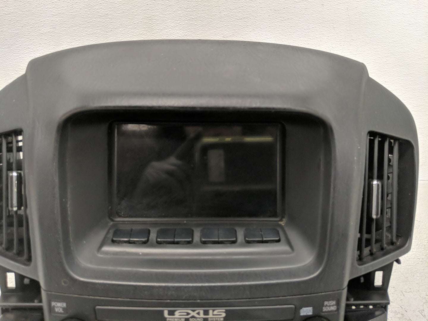 2000 Lexus Rx300 Radio AM FM Cd Player Receiver Replacement P/N:86110-48030 86120-48050 Fits OEM Used Auto Parts - Oemusedau