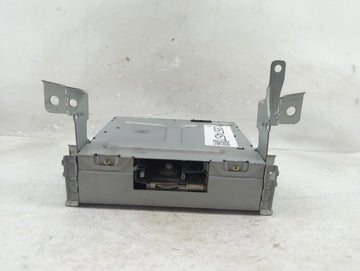 2000 Lexus Rx300 Radio AM FM Cd Player Receiver Replacement P/N:86120-48050 86110-48030 Fits OEM Used Auto Parts - Oemusedau