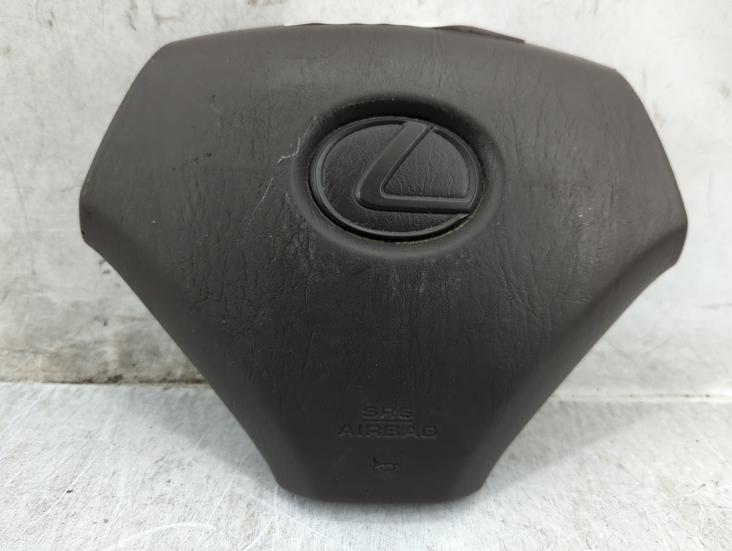 2000 Lexus Rx300 Air Bag Driver Left Steering Wheel Mounted - Oemusedautoparts1.com