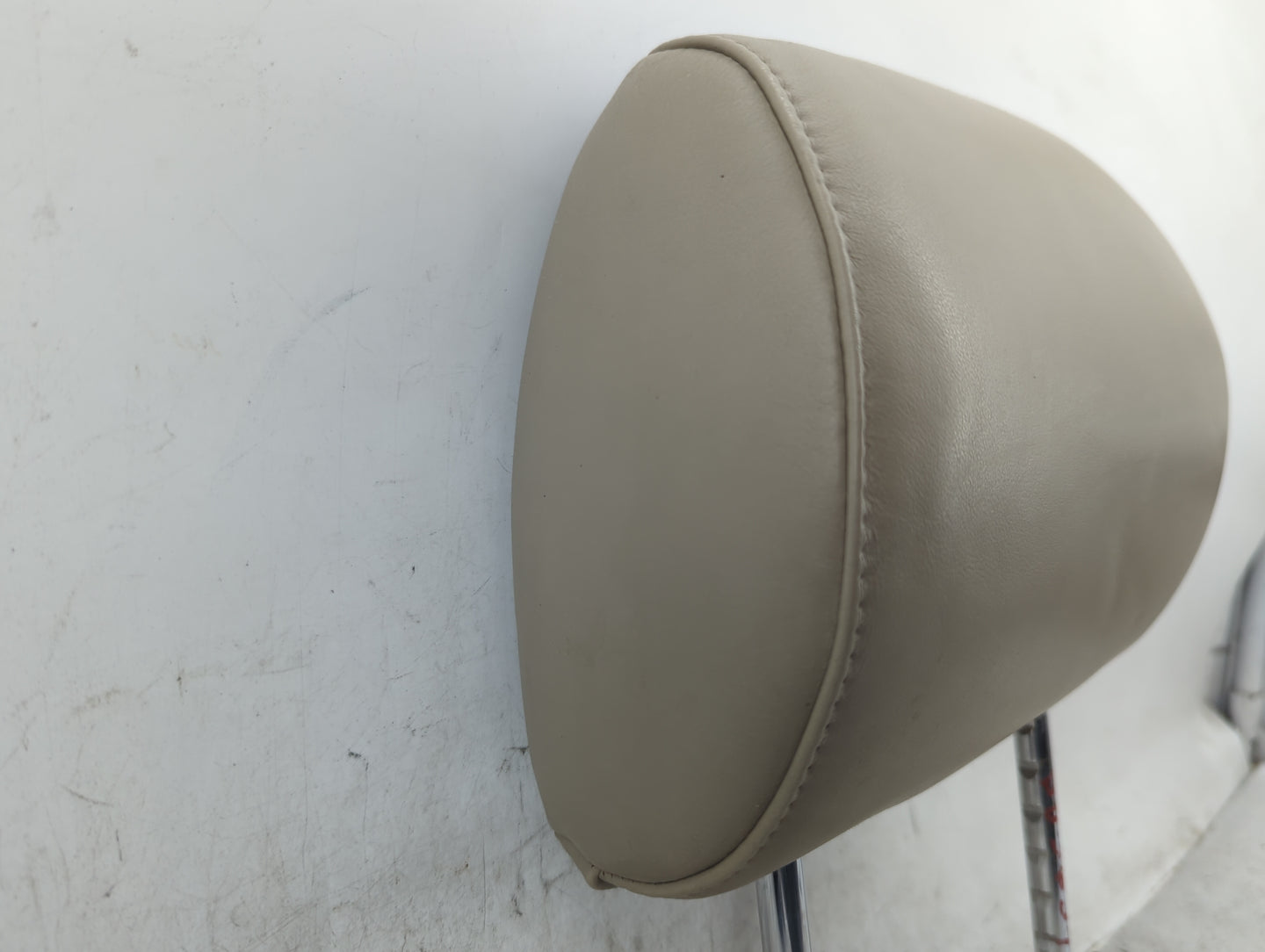 1999-2000 Lexus Rx300 Headrest Head Rest Front Driver Seat Beige - Oemusedautoparts1.com