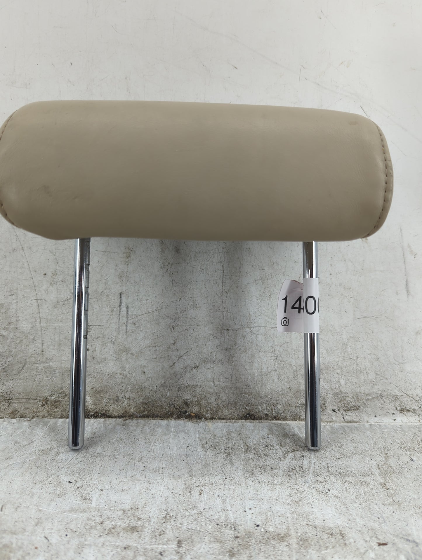 1999-2000 Lexus Rx300 Headrest Head Rest Rear Center Seat Fits Fits 1999 2000 OEM Used Auto Parts - Oemusedautoparts1.com