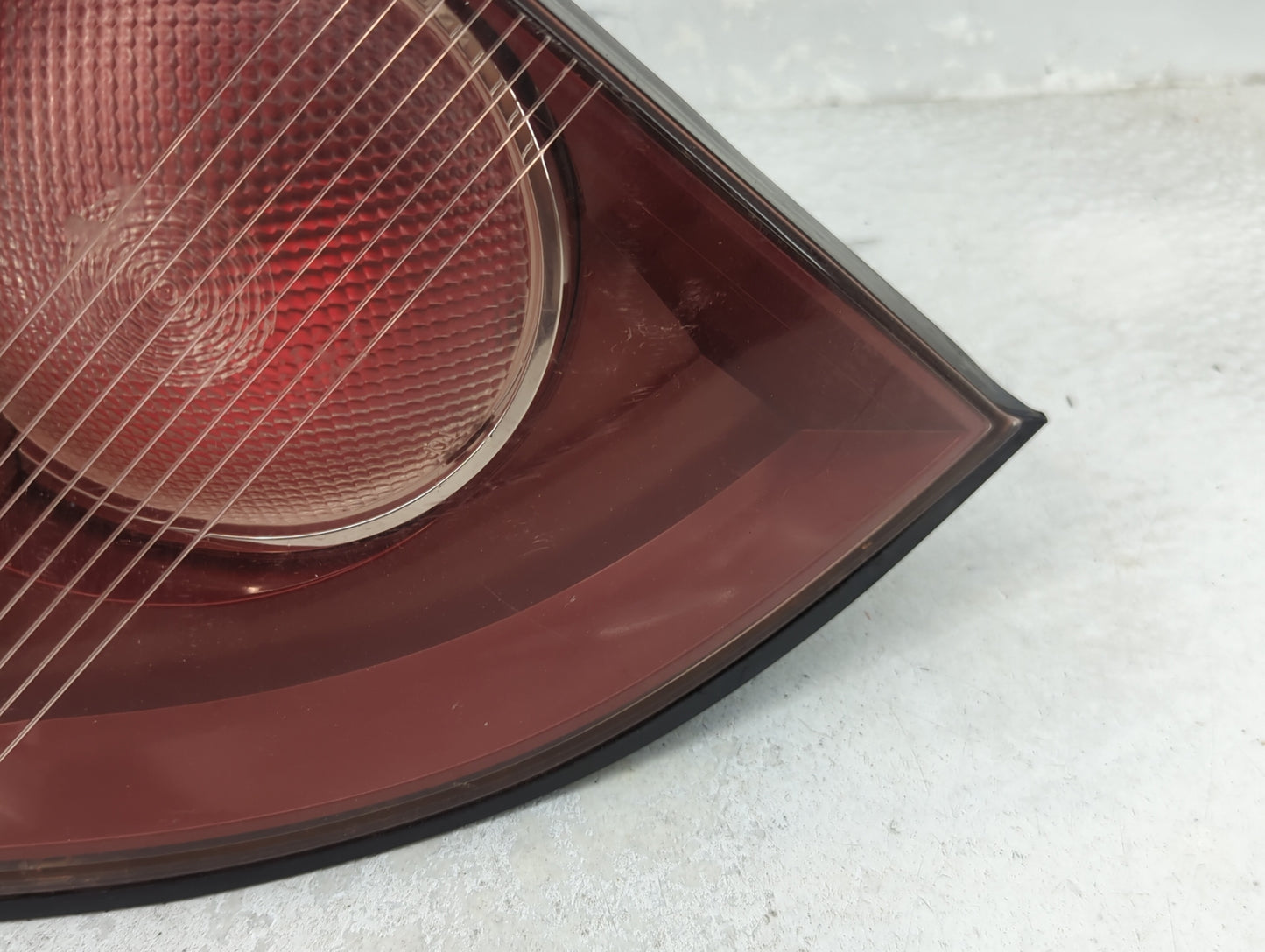1999-2000 Lexus Rx300 Tail Light Assembly Passenger Right OEM P/N:7443 Fits Fits 1999 2000 OEM Used Auto Parts - Oemusedauto