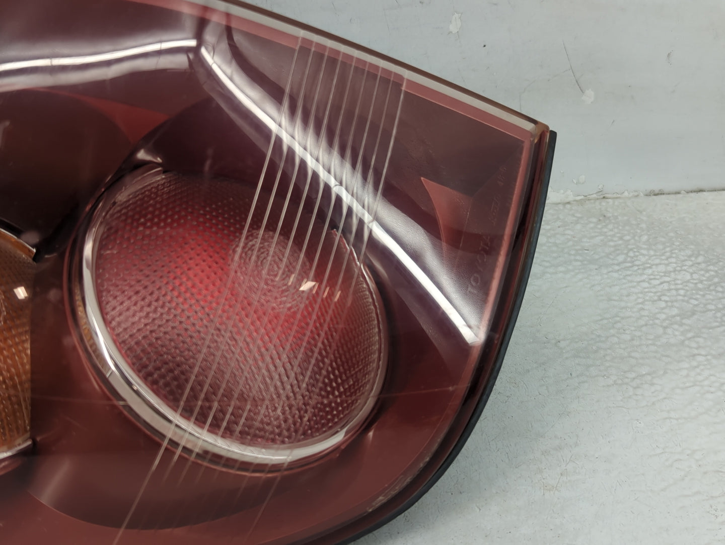 1999-2000 Lexus Rx300 Tail Light Assembly Passenger Right OEM Fits Fits 1999 2000 OEM Used Auto Parts - Oemusedautoparts1.co