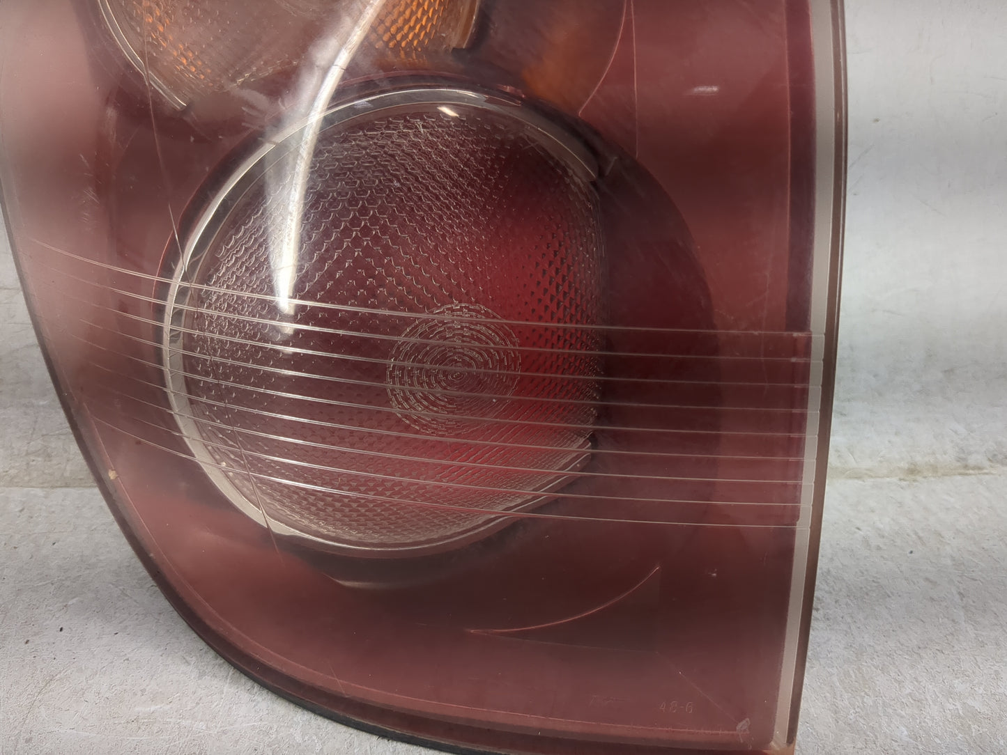 1999-2000 Lexus Rx300 Tail Light Assembly Driver Left OEM Fits Fits 1999 2000 OEM Used Auto Parts - Oemusedautoparts1.com