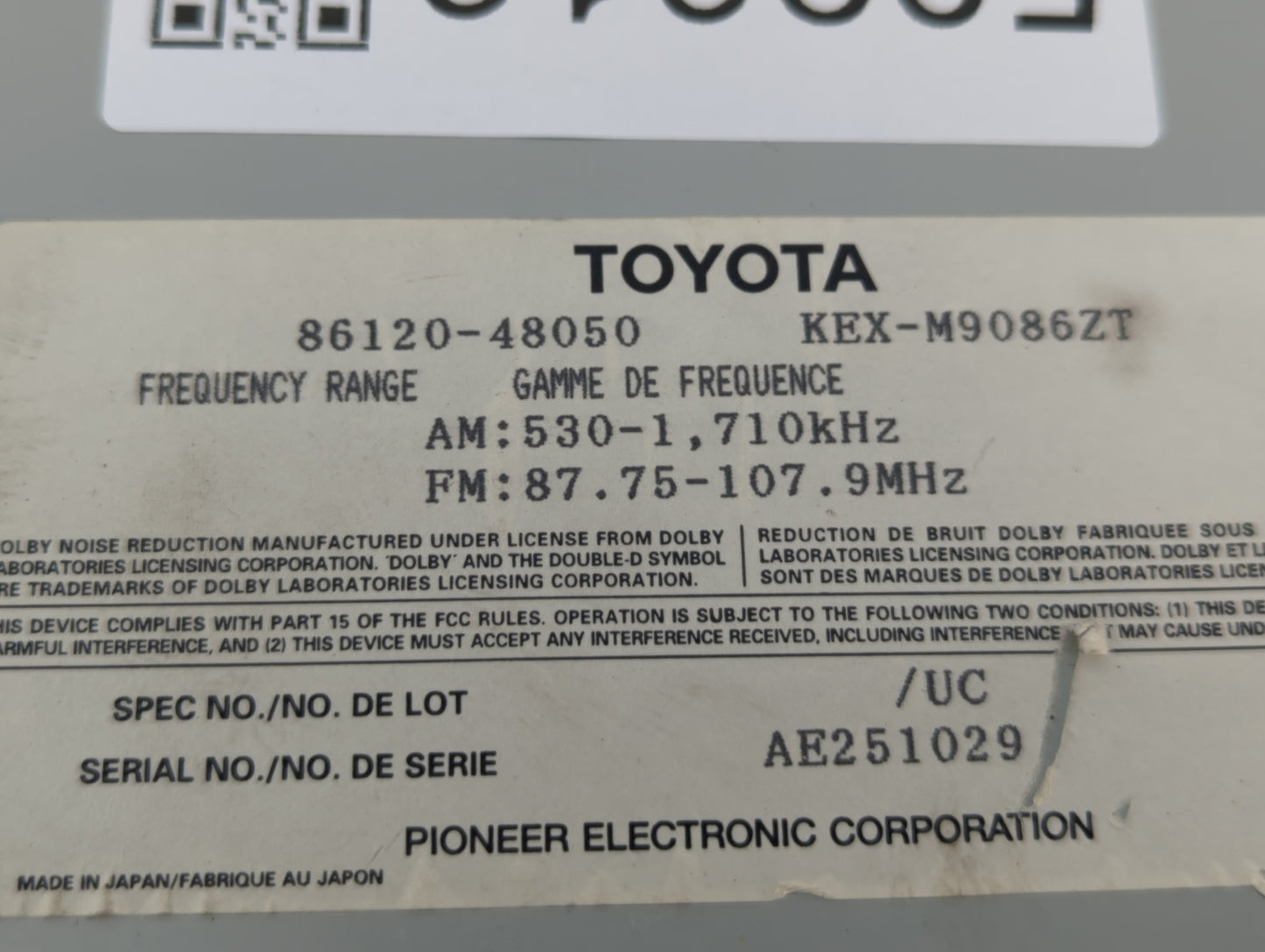 2000 Lexus Rx300 Radio AM FM Cd Player Receiver Replacement P/N:86120-48050 Fits OEM Used Auto Parts - Oemusedautoparts1.com