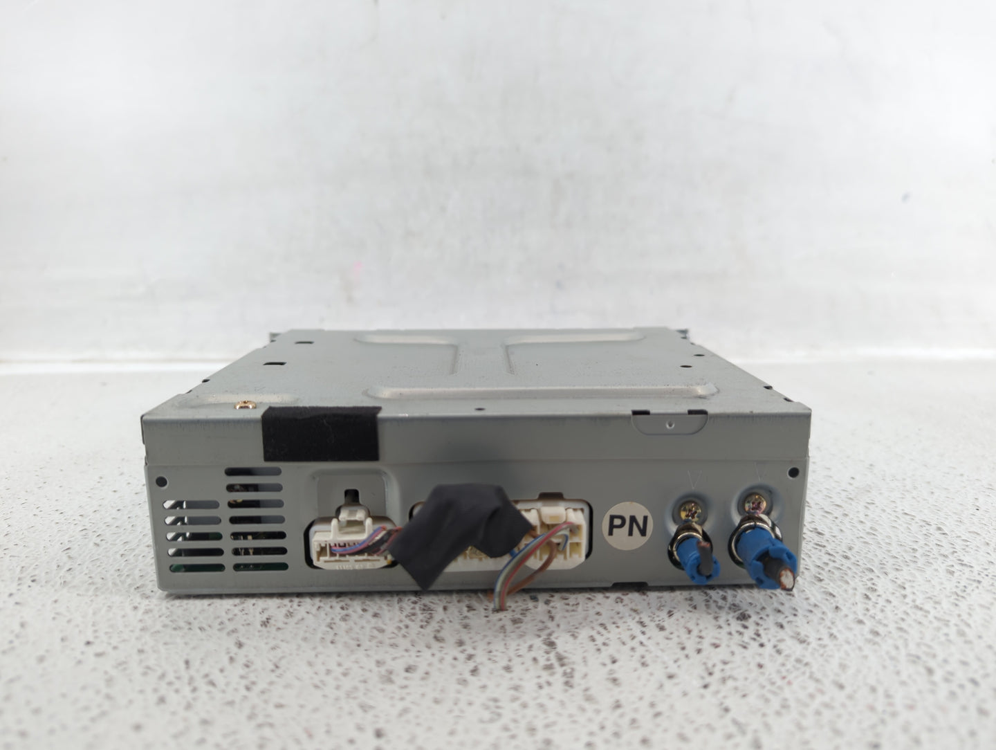 2000 Lexus Rx300 Radio AM FM Cd Player Receiver Replacement P/N:86120-48050 Fits OEM Used Auto Parts - Oemusedautoparts1.com