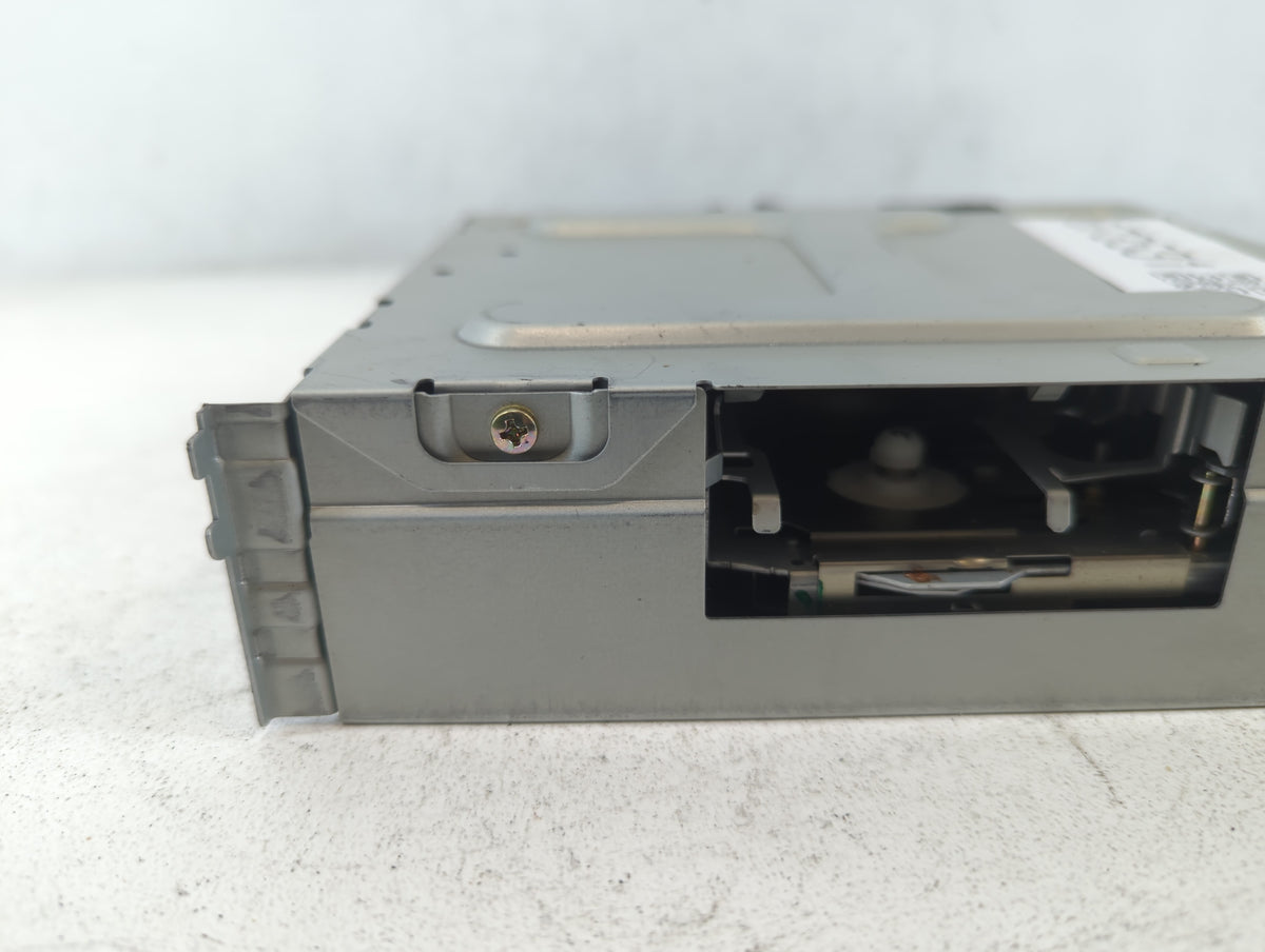 2000 Lexus Rx300 Am Fm Cd Player Radio Receiver 673531 - Oemusedautoparts1.com
