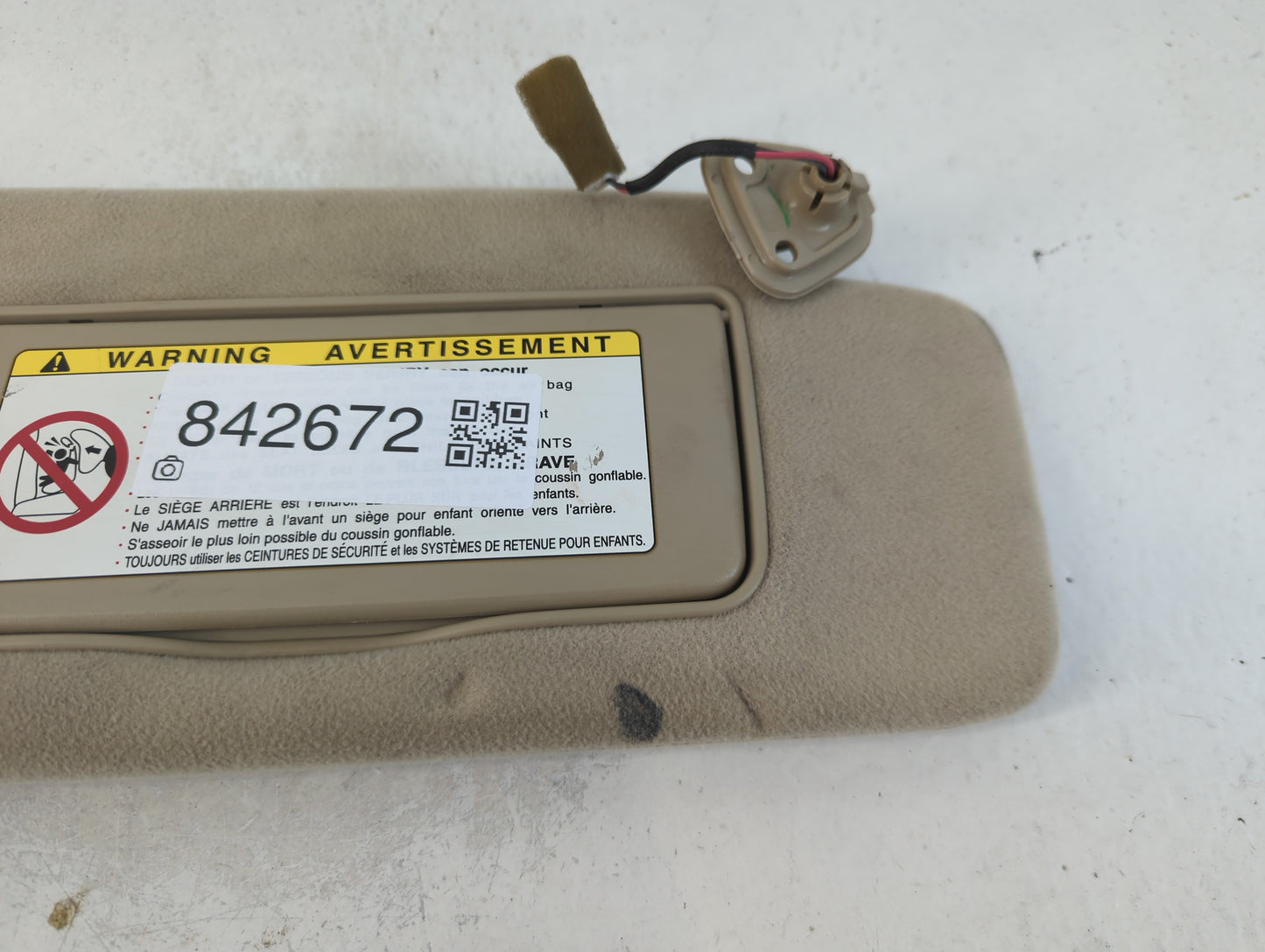 2000 Lexus Rx300 Sun Visor Shade Replacement Passenger Right Mirror Fits OEM Used Auto Parts - Oemusedautoparts1.com