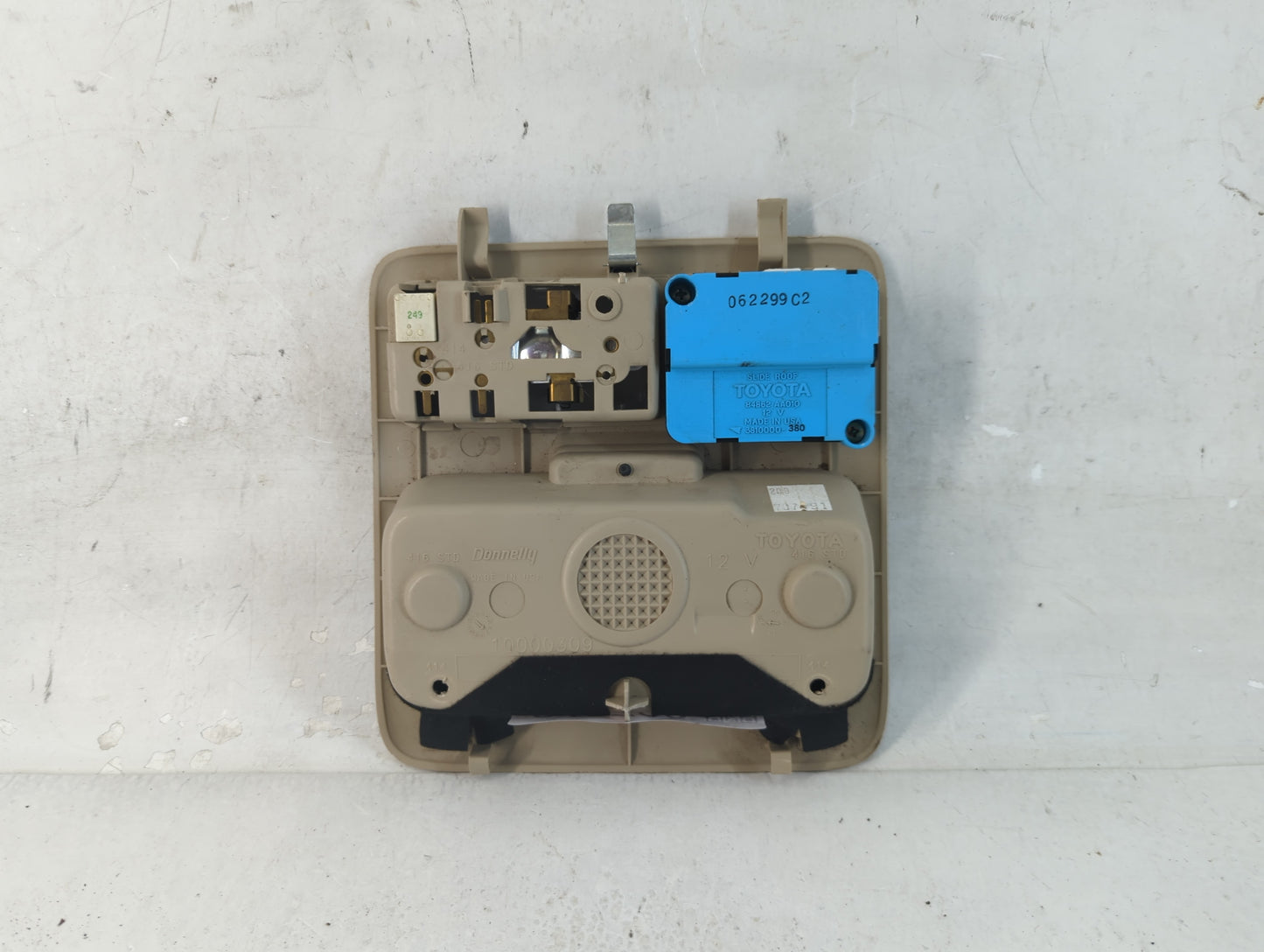 1999-2003 Lexus Rx300 Overhead Roof Console Interior Dome Light - Oemusedautoparts1.com